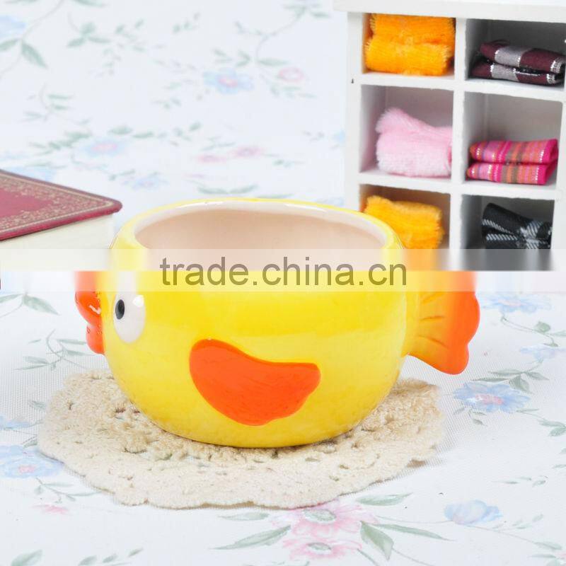 cut creamic mousse tray and cheese cup