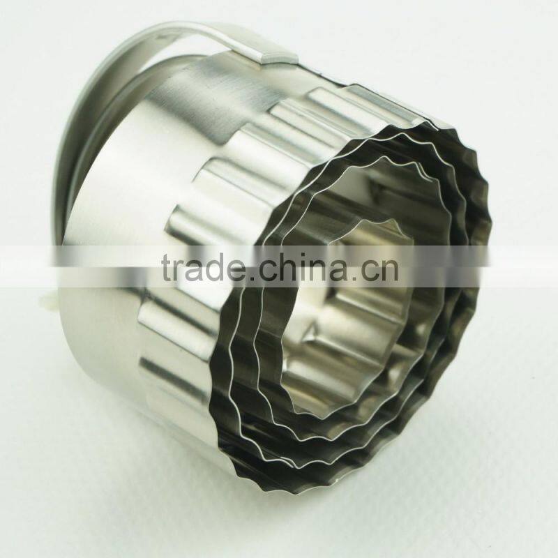 47098 4 pcs round shape stainless steel cookie cutter set