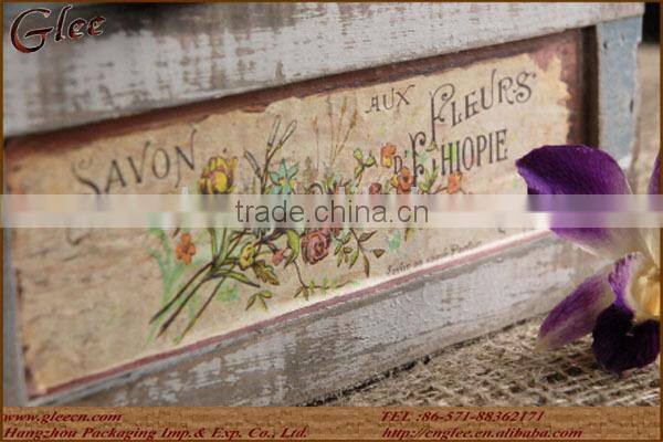 full color graphics or photos wooden roomy box