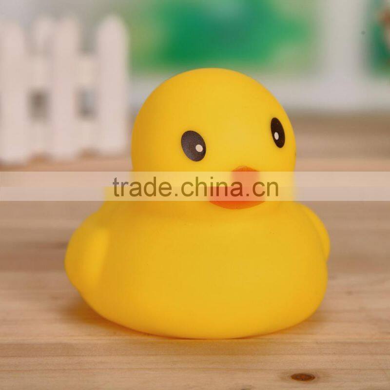 Wholesale Funny Floating PVC Rubber Yellow Duck Toys Bath Toy For Kids