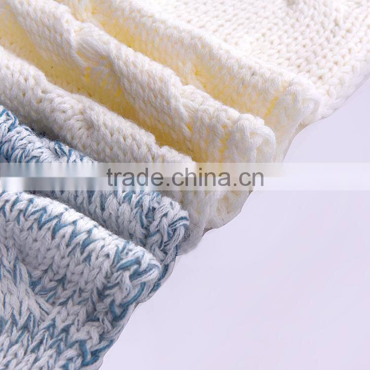 Wholesale 100% acrylic cheap fashion knit plaid travel blanket