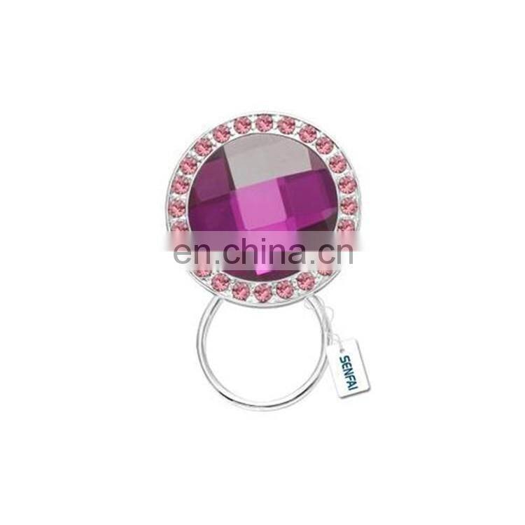 China Wholesale Round Shining Crystal Magnetic Eyeglass Holder Brooch Pins