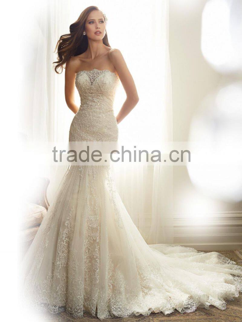 Lace Mermaid Wedding Dress Strapless Neckline Elegant Wedding Dresses Bridal Gowns