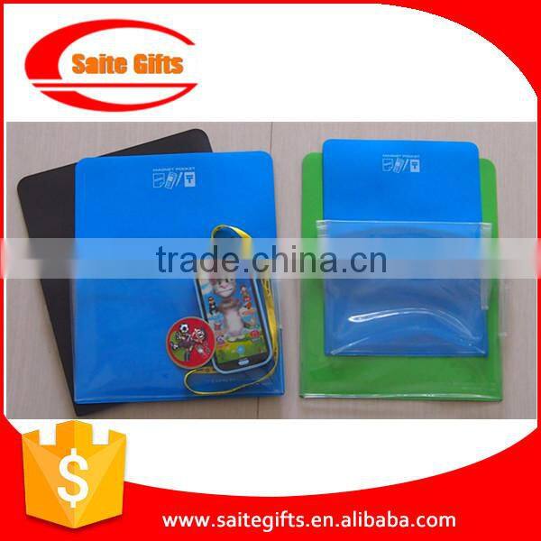 Custom magnetic document pocket