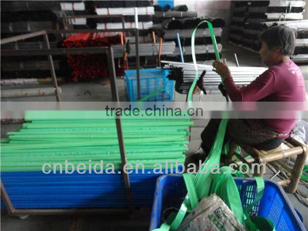 Hot Sale PVC Cover Cloth Hanger Fork Telescopic Iron Metal Pipe Plastic Fork