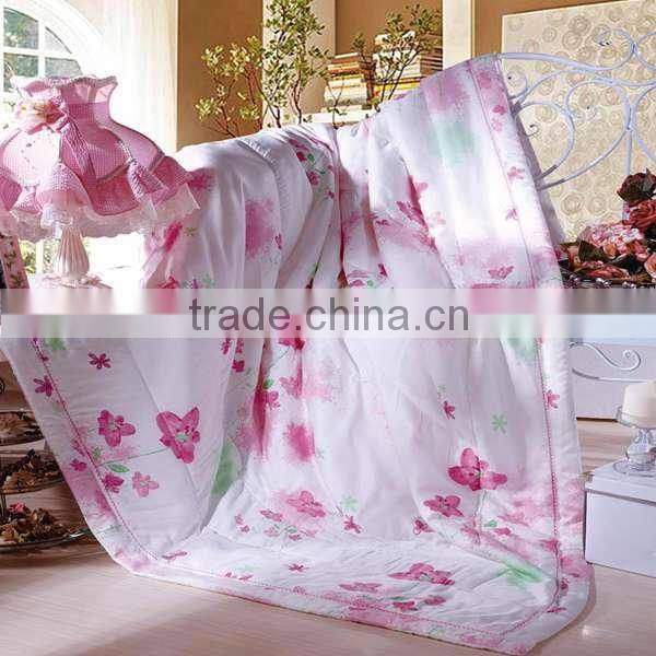 High quality soft design handmade quilts for children printed cotton quilt