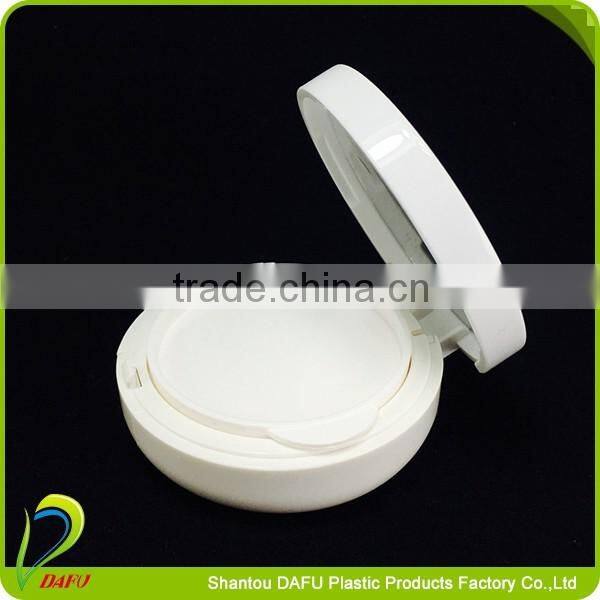 2016 New design custom plastic BB cosmetic sample packaging