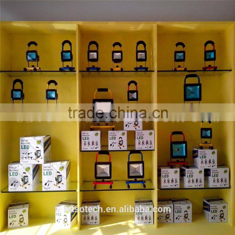 2016 New IP65 50w 100w 200w portable rechargeable led flood light with CE ROHS warm white 3 years warranty