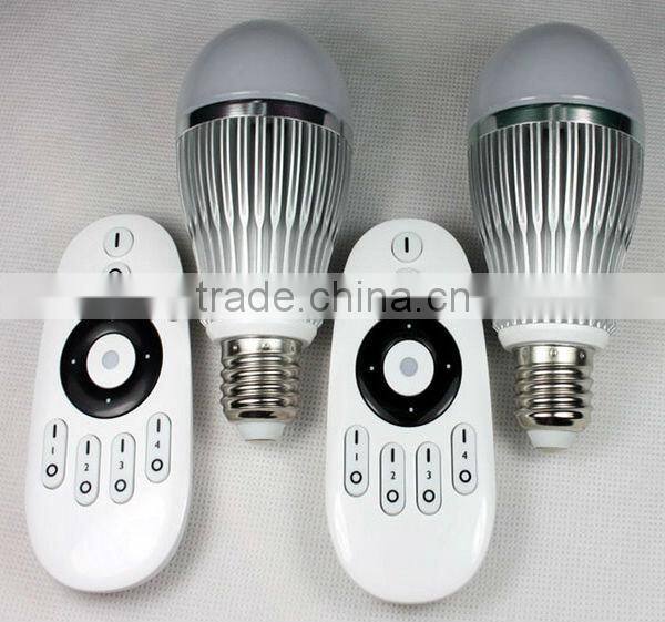 Remote control dimmable 2.4G wireless led bulb light E26