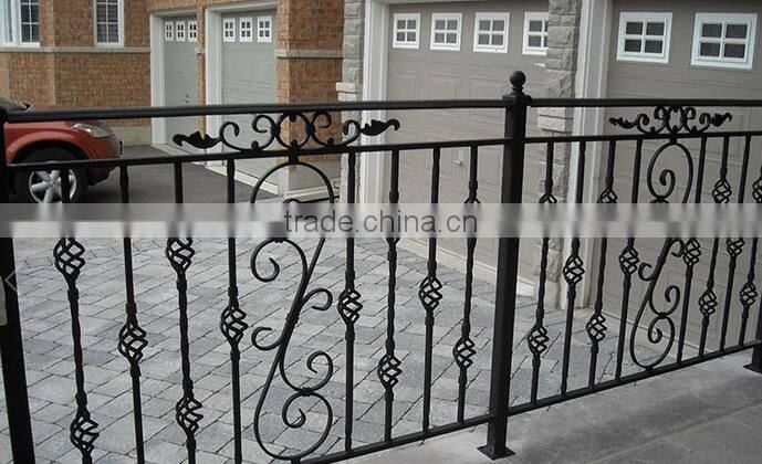 Flexible Design galvanized steel modernized lawn fence