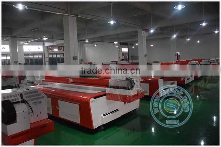 Large format high precision UV machine glass printing