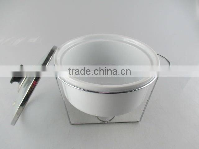 Stocklot porcelain soup tureen with glass lid and iron hob