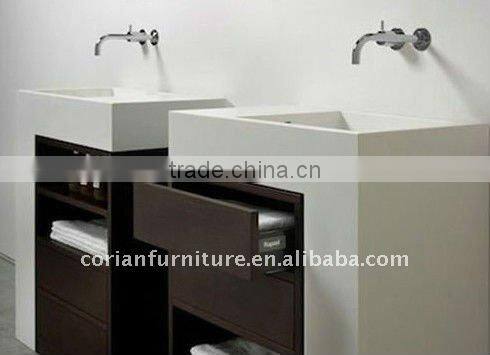 Free standing bathroom wash stand