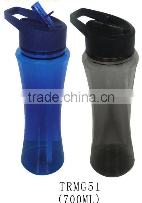 700ml tritan BPA free water bottle/food safe plastic drink bottle with straw