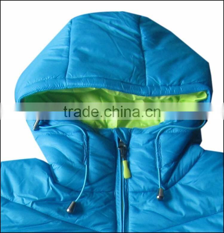 Wholesale winter warm ladies padded jacket with hood for women