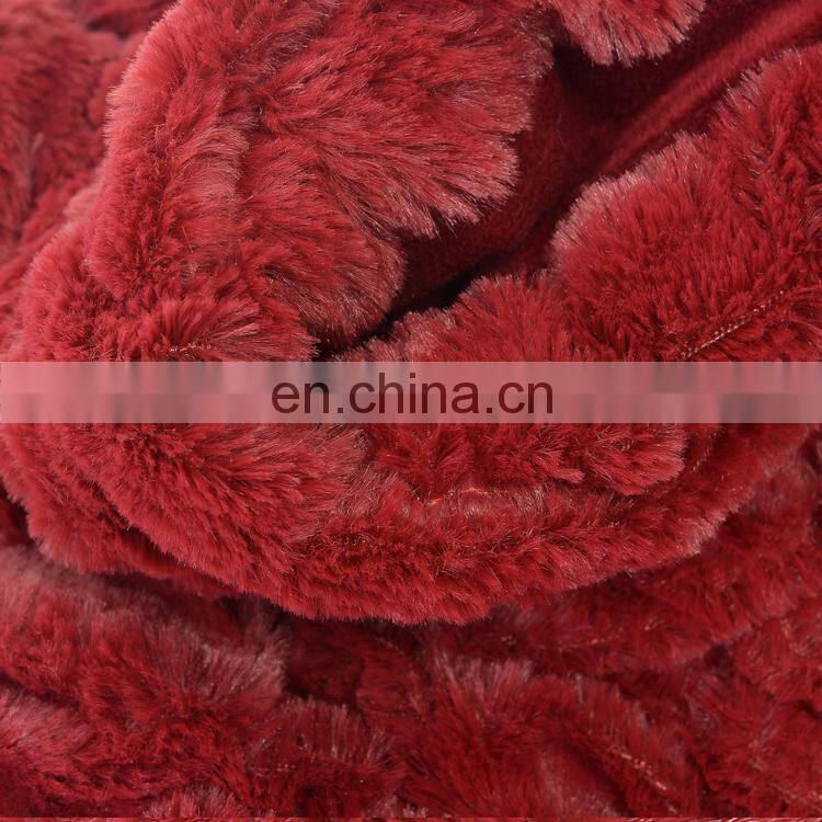 Wholesale recycling super soft extra cozy luxury embossed red white rabbit faux fur throw blanket for couch