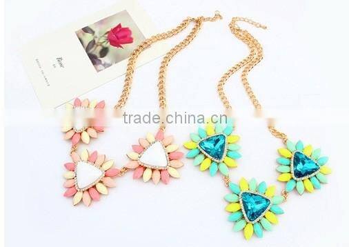 2015 New Colorful Flower Necklaces Jewelry Woman Gift