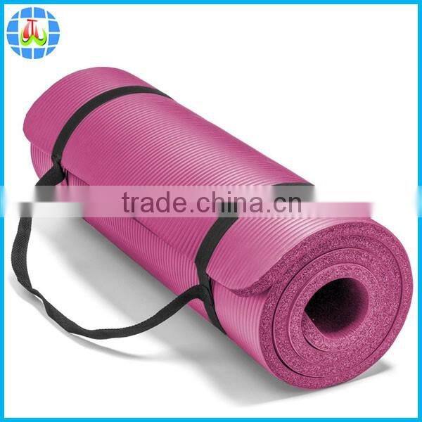 anti-slip moisture NBR fitness yoga mat with carry strap for gymnastic fitness