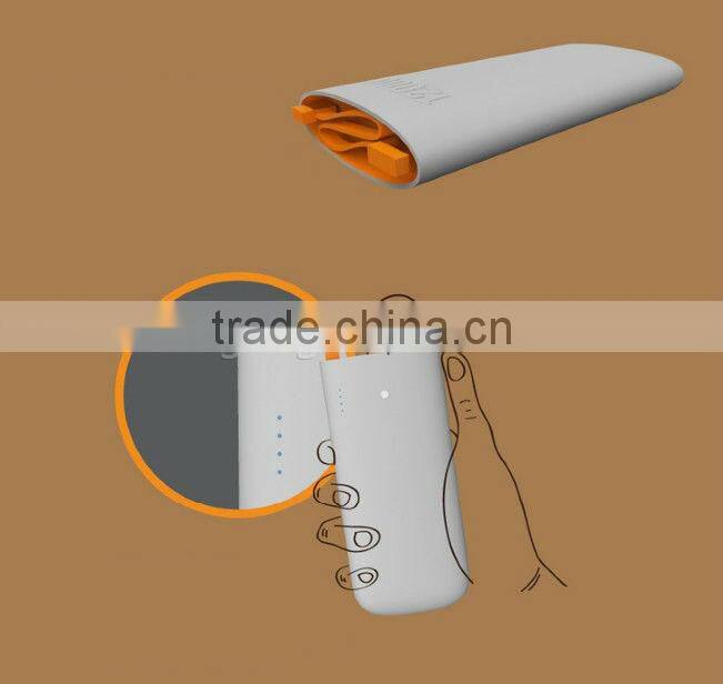 Hot Sell input 2.1A super fast mobile phone charger 12000mah