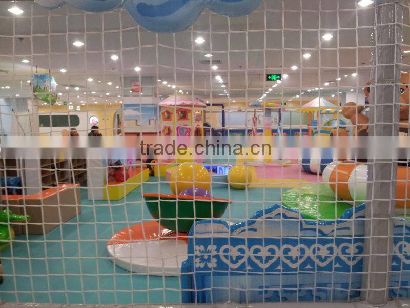 PE KNOTLESS FENCE NET FOR PLAYGROUND