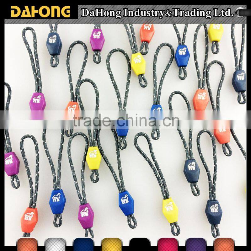 custom design plastic injection garment pvc zipper pullers