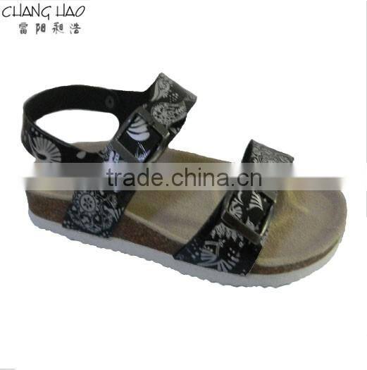 2016 new style women cork slipper Sandals style black ground has silver printed with hasps fashion cork slipper