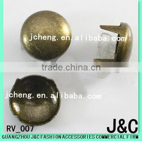 round acrylic stone stud