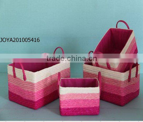 straw basket with handles