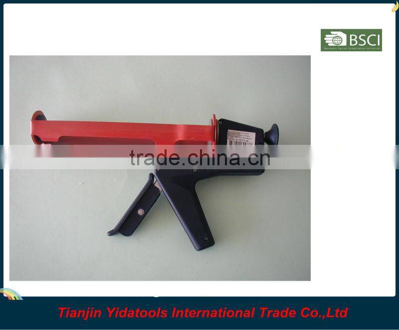 DF-00147 Plastic handle skeleton type caulking guns