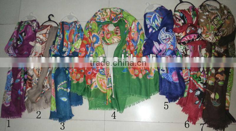 Fashion popular shawl with flower printing