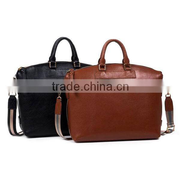 Office stylish brended name leather messenger bag for men