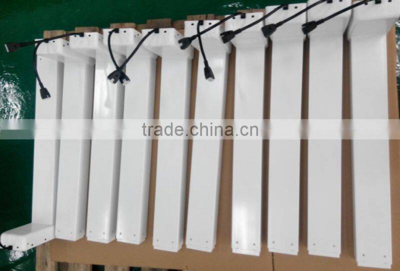 adjustable table for products exhibition