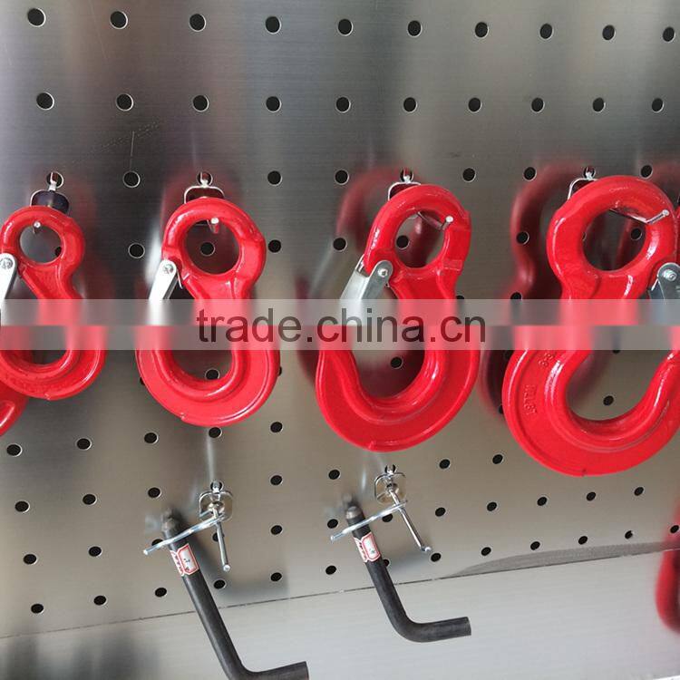 G80 Eye Sling Hook With Latch