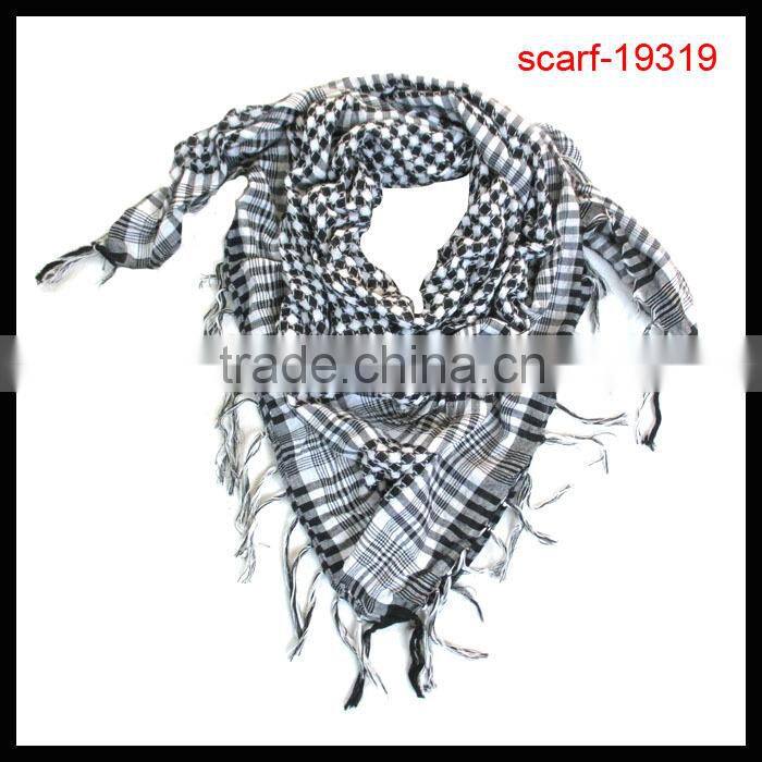 2014 lady polyester square tassel grid pattern scarf