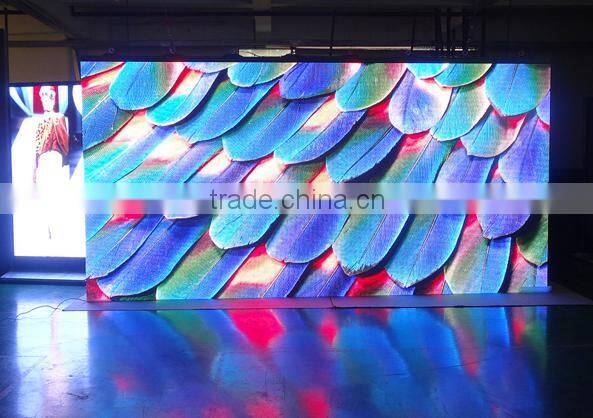 Creative full color crystal-clear outdoor led video billboard