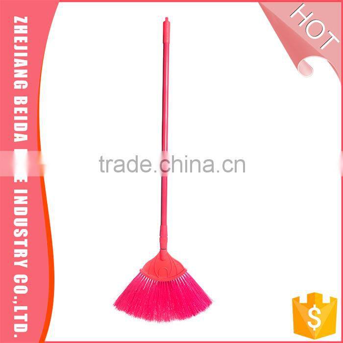 High quality wholesale professional made plastic rubber broom