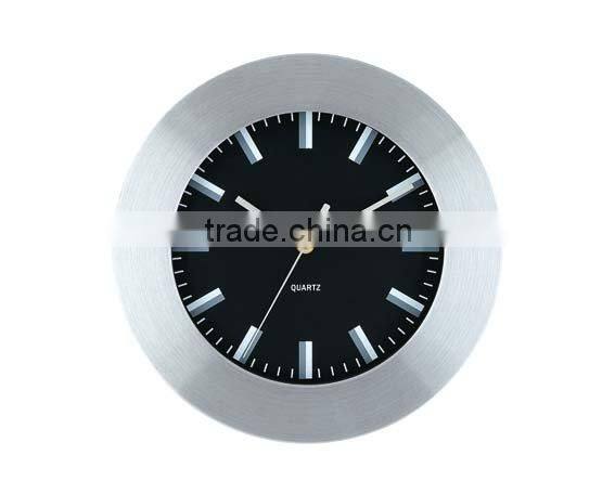12 inch metal quartz clock