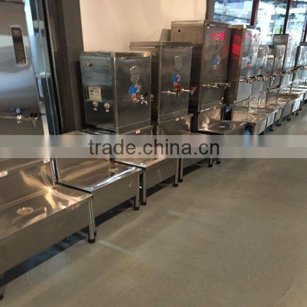cheap wholesale hotel slippers for hotel with embroideried logo/hotel supplies