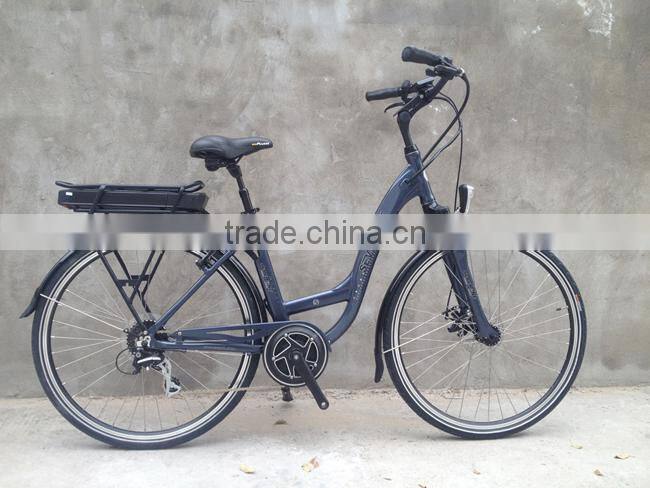 2015 Damesfiets with central motor and Max lithium battery 36V 18ah with distance 150km one time full charged battery