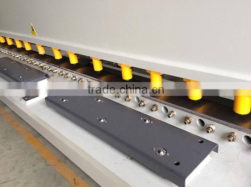 QC12Y Hydraulic shearing machine