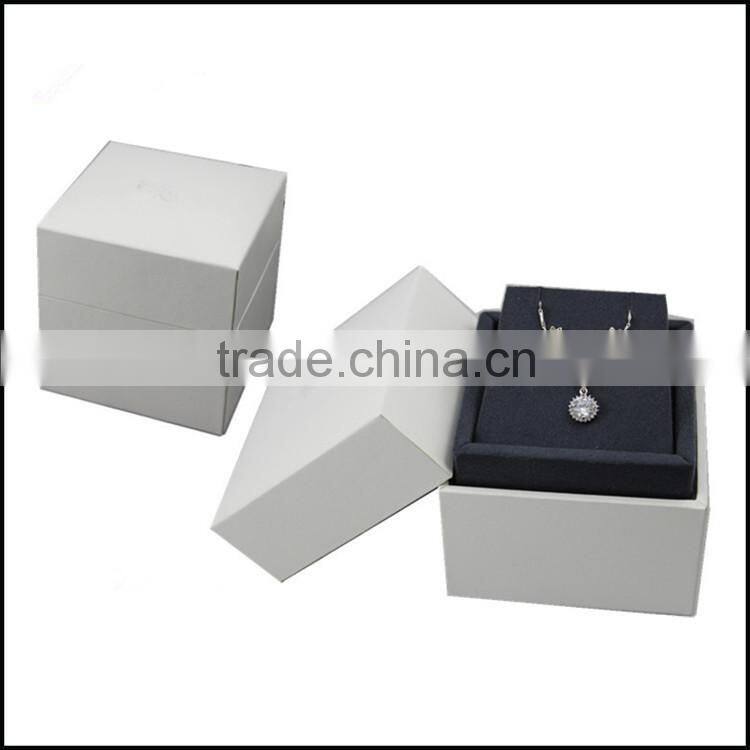 High-end jewelry display box for pendant leatherette paper & wooden white gift case