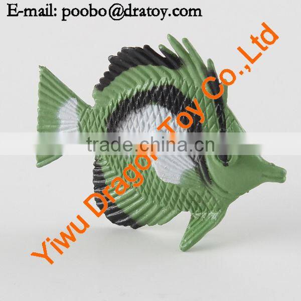 High quality hot sale plastic swimming fish toy