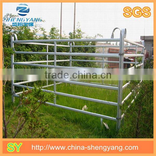 Factory price grassland fence /farm fence panels