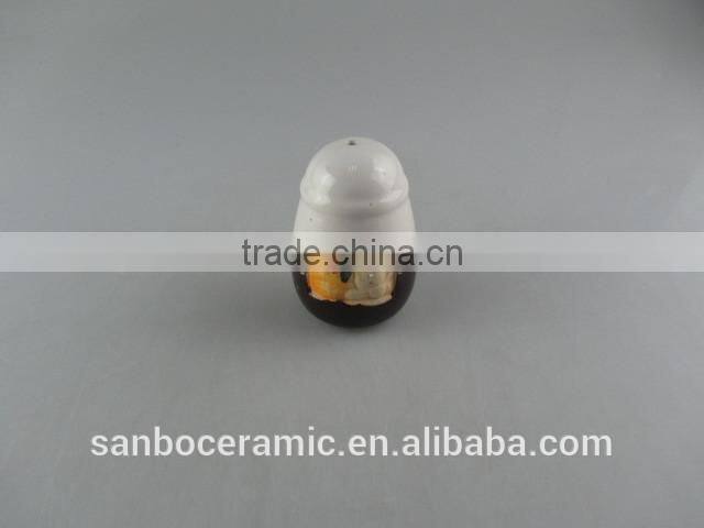 Cheap Wholesale Ceramic Salt and Pepper Shaker wedding favors with plastic lid