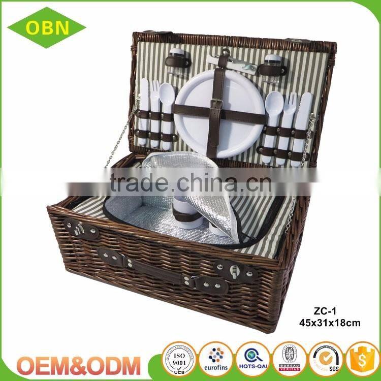 2017 new design hot selling outdoor camping empty willow wicker picnic basket for two person