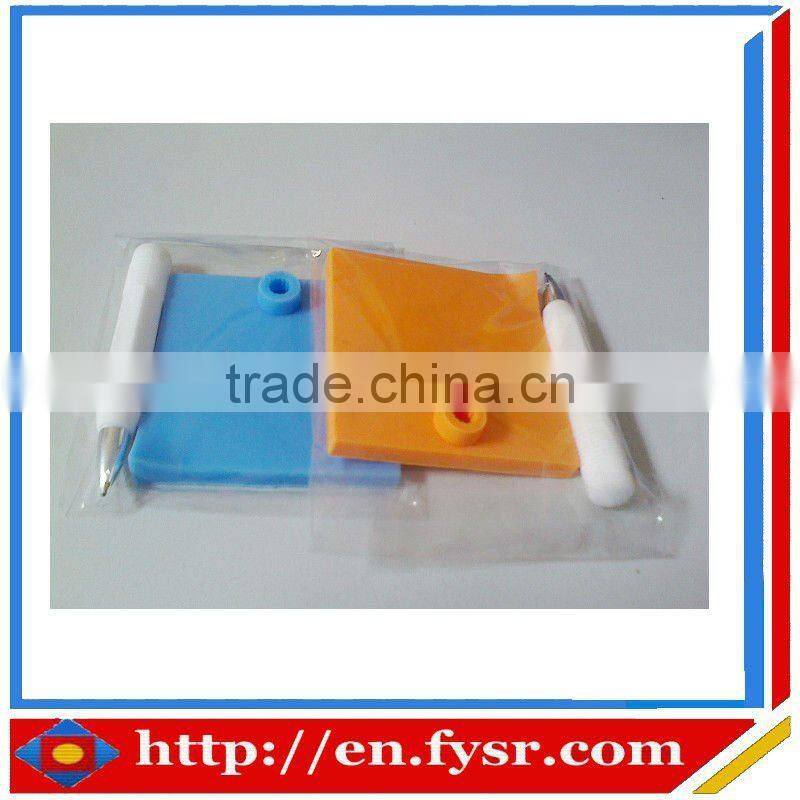 recycled eraseable memo pad with silicone pen made of silicone
