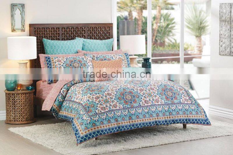 Bringing together a beautiful mix of antique and contemporary details Quilt Cover