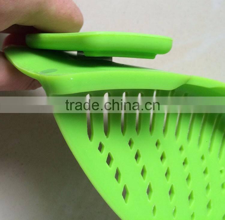 Hot Sale Clip-on Silicone Strainer,Universal Size Fits Most Pans