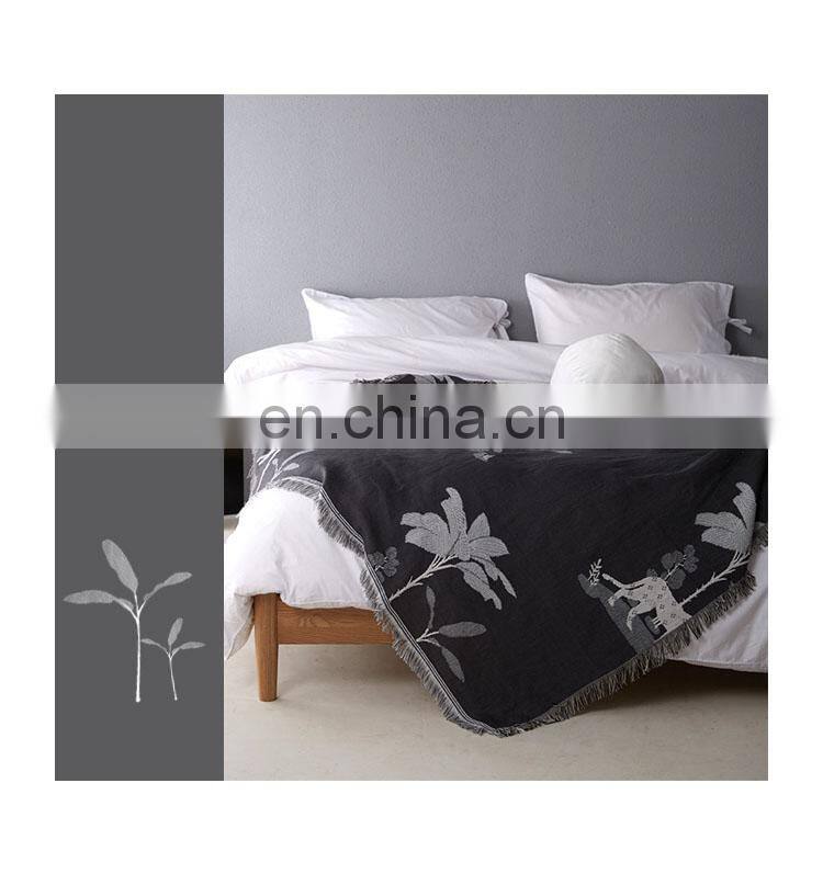 RAWHOUSE China wholesale throw blanket Yarn Dyed leopard double side woven throws tassels cover sofa home decor