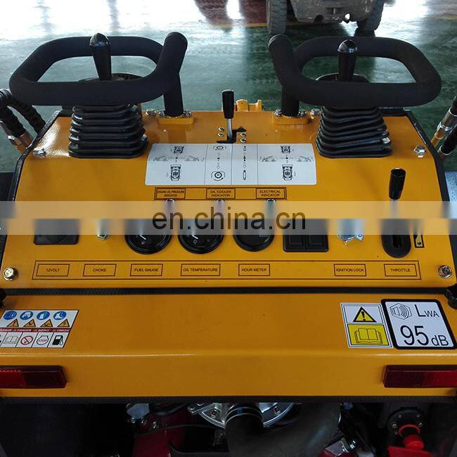 Hysoon 23HP mini skid steer tractor loader with accessories for sale